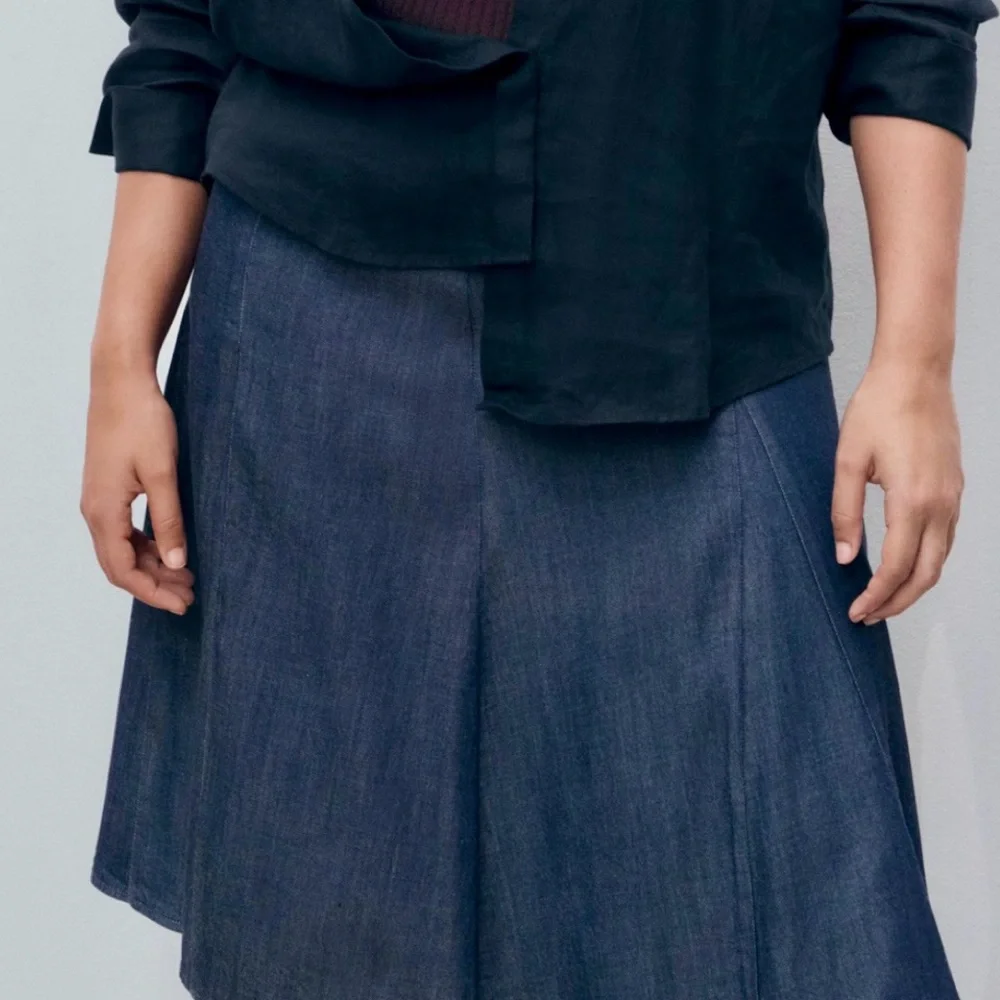 Mango Plus Size 1X Midi Pleated Denim Skirt NWT Preppy Feminine Academia - Picture 2 of 4